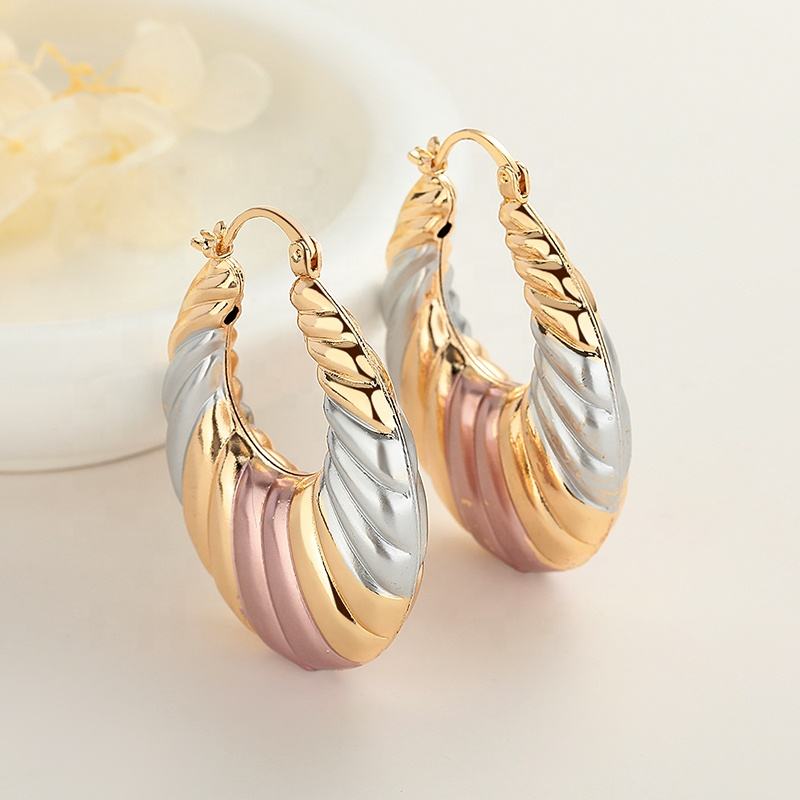 Pendiente Elegante 18k