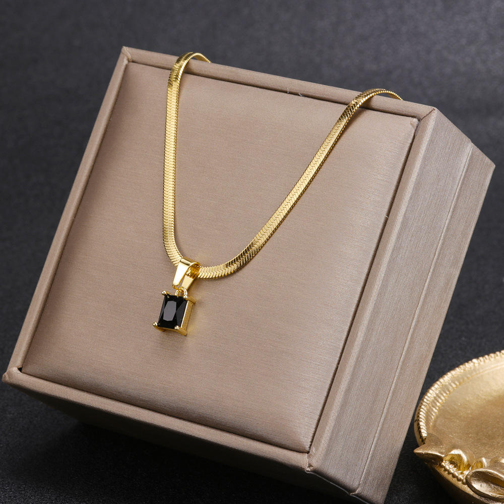 Elegant 18K gold necklace ND Luxury Jewelry