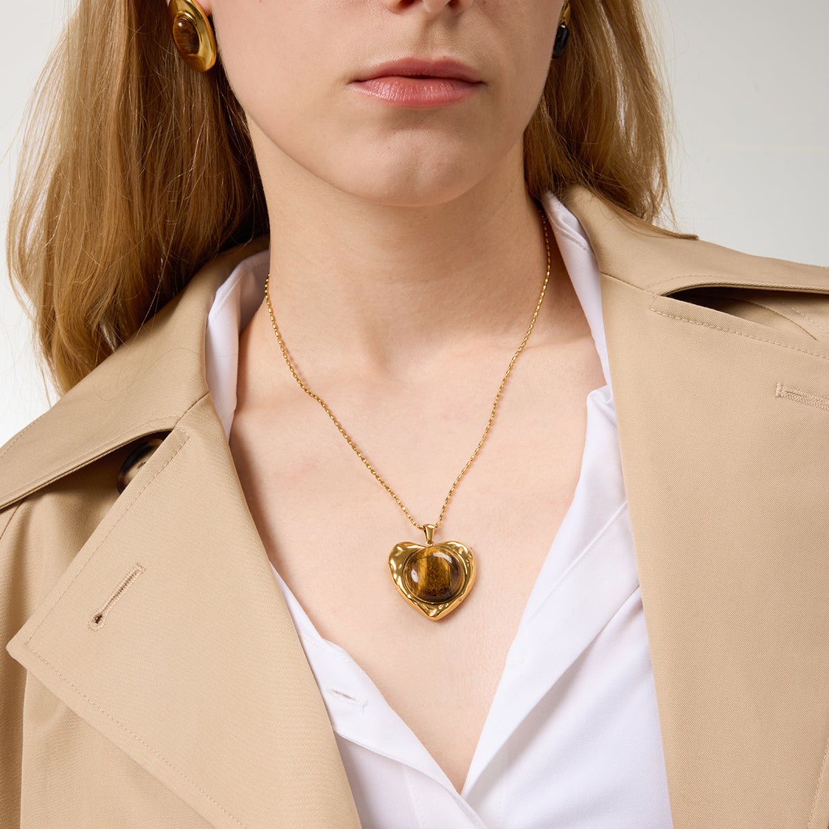 Collar necklace by ND Luxury Jewelry