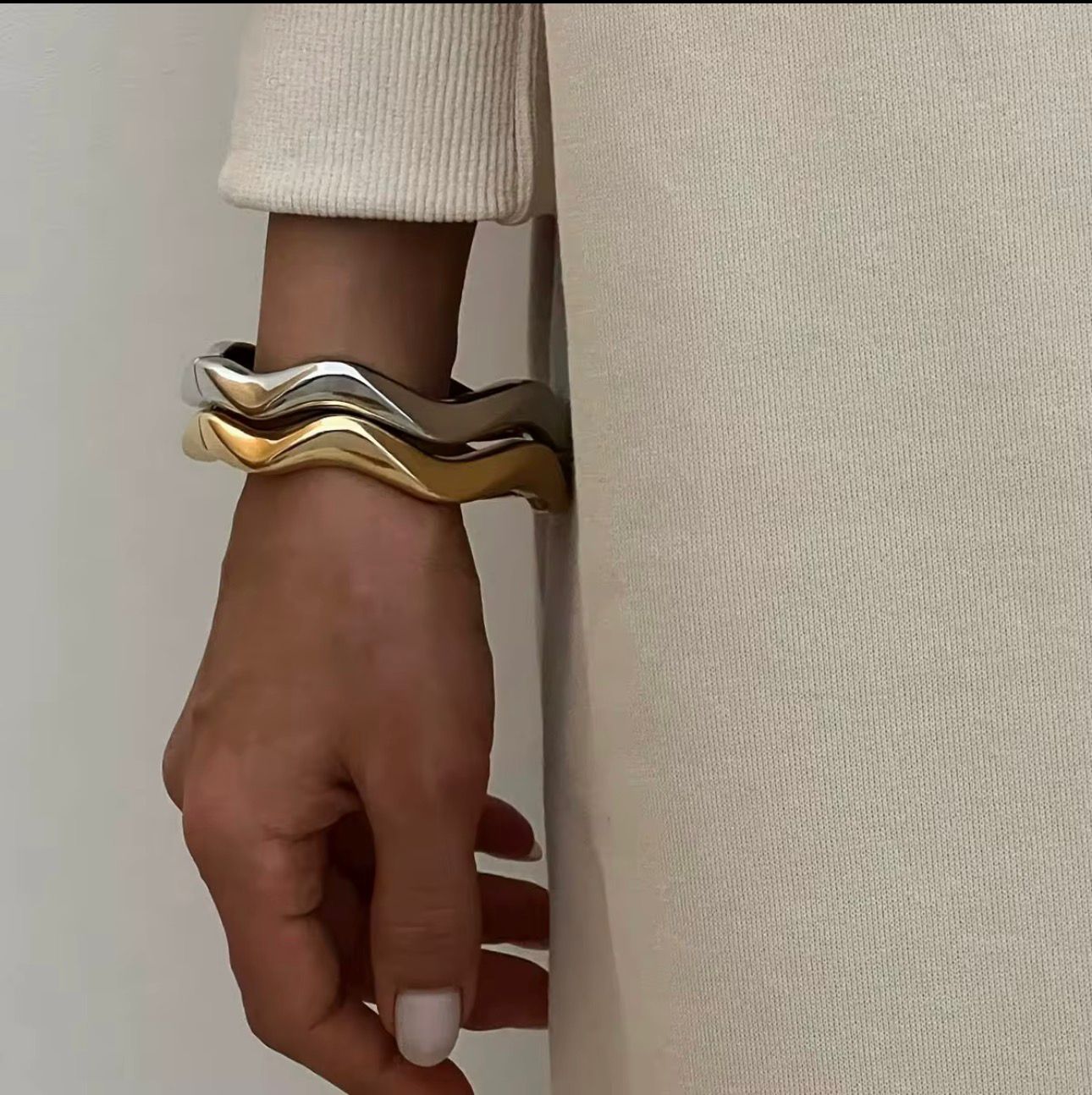ND Luxury Jewelry Brazaletes Plateados y Dorados bracelet set